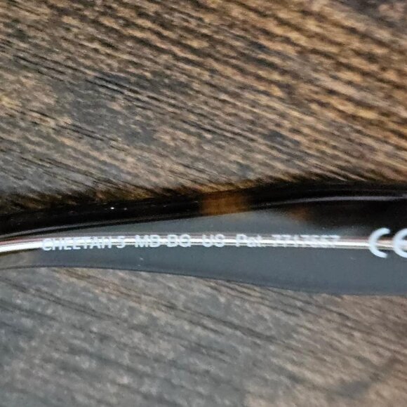 Maui Jim -- CHEETAH 5  (Mint Condition!!!) - Picture 6 of 6